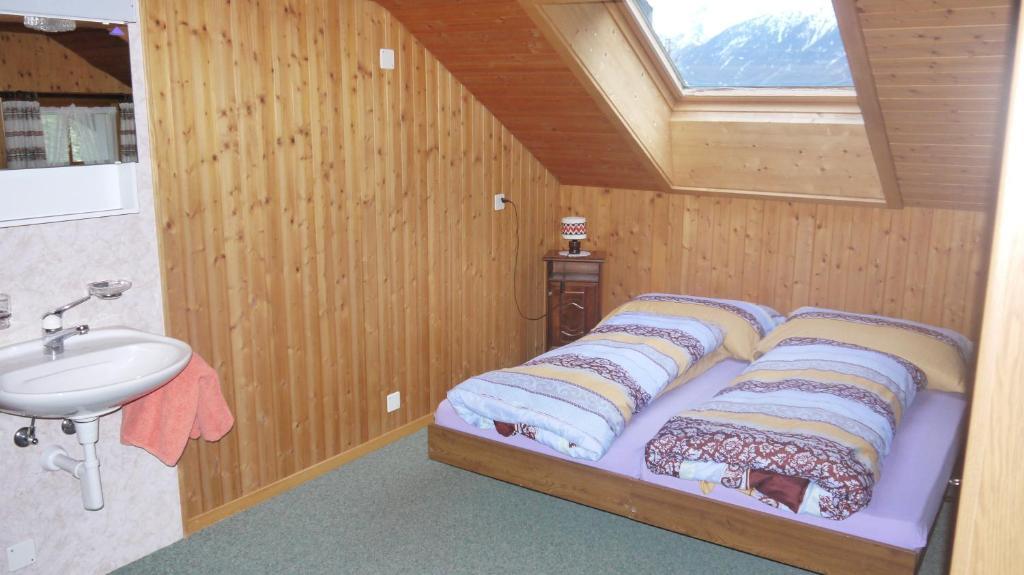 Gasthaus Bergheim Gurtnellen Rum bild